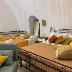 Les Petites Maisons 아파트 *