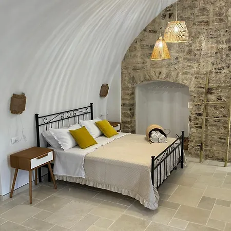 Les Petites Maisons Apartman Rodi Garganico