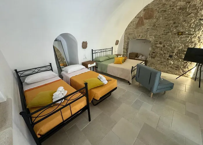 Les Petites Maisons * 罗迪-加尔加尼科