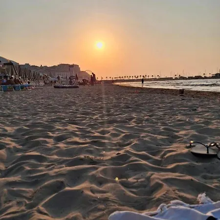 Les Petites Maisons Lägenhet Rodi Garganico