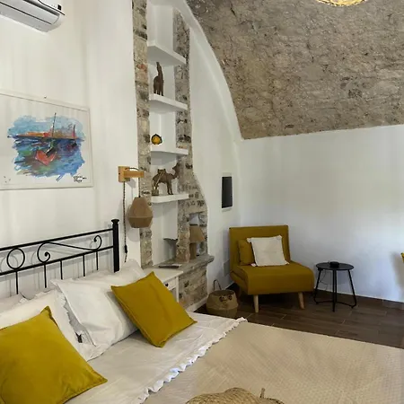 Les Petites Maisons *