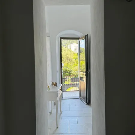 Les Petites Maisons * Rodi Garganico